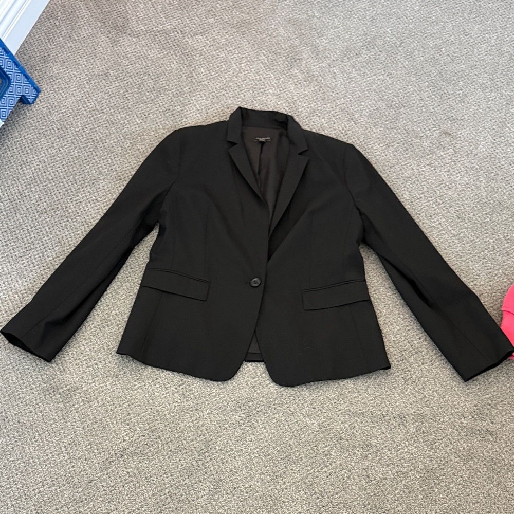 Ann Taylor Classic Black Blazer